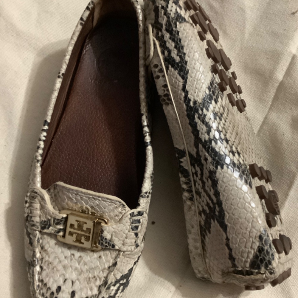 Tory Burch leather drivers. Updated pictures